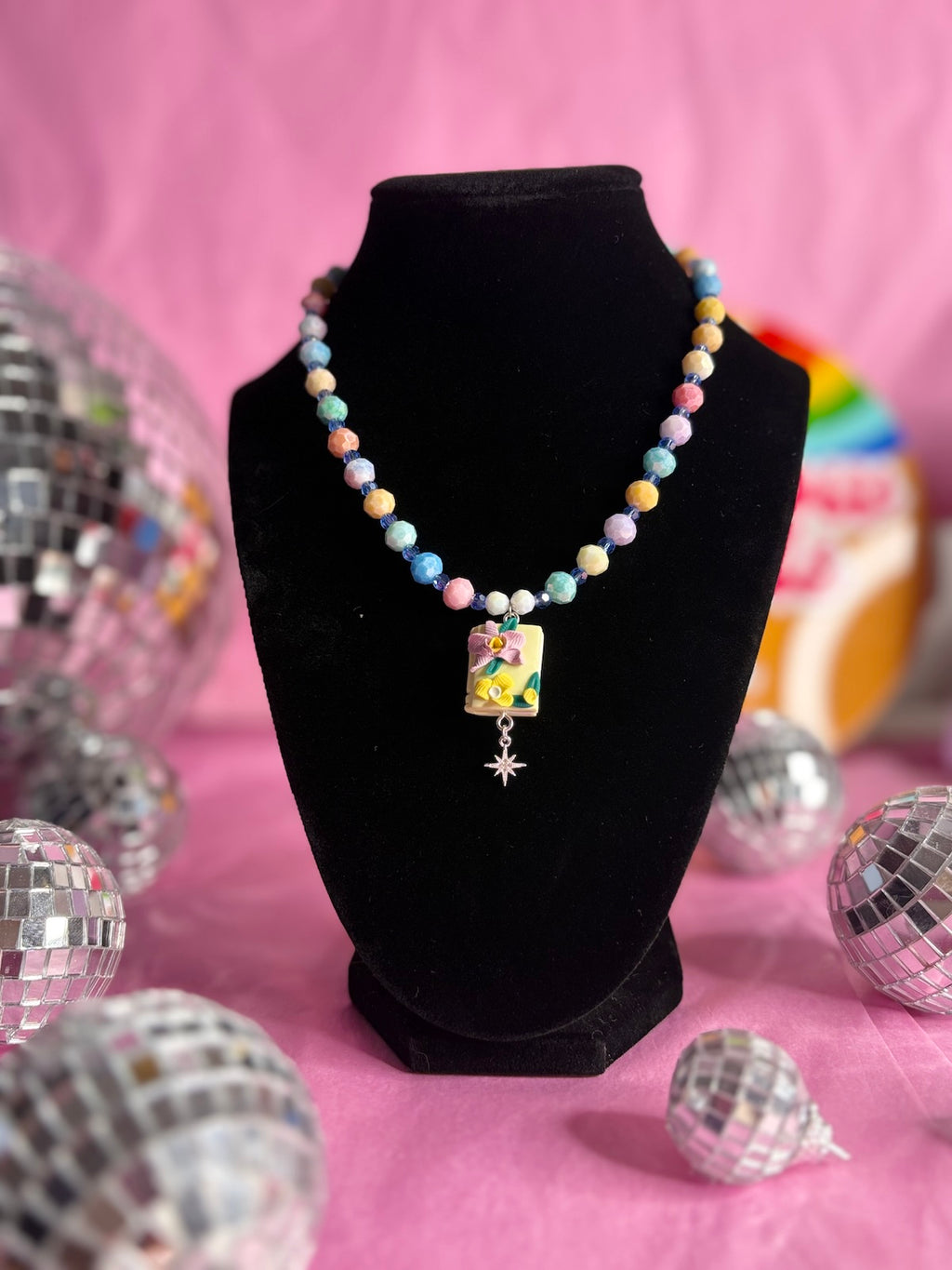 Pocketful of Sunshine - Handmade Beaded Necklace